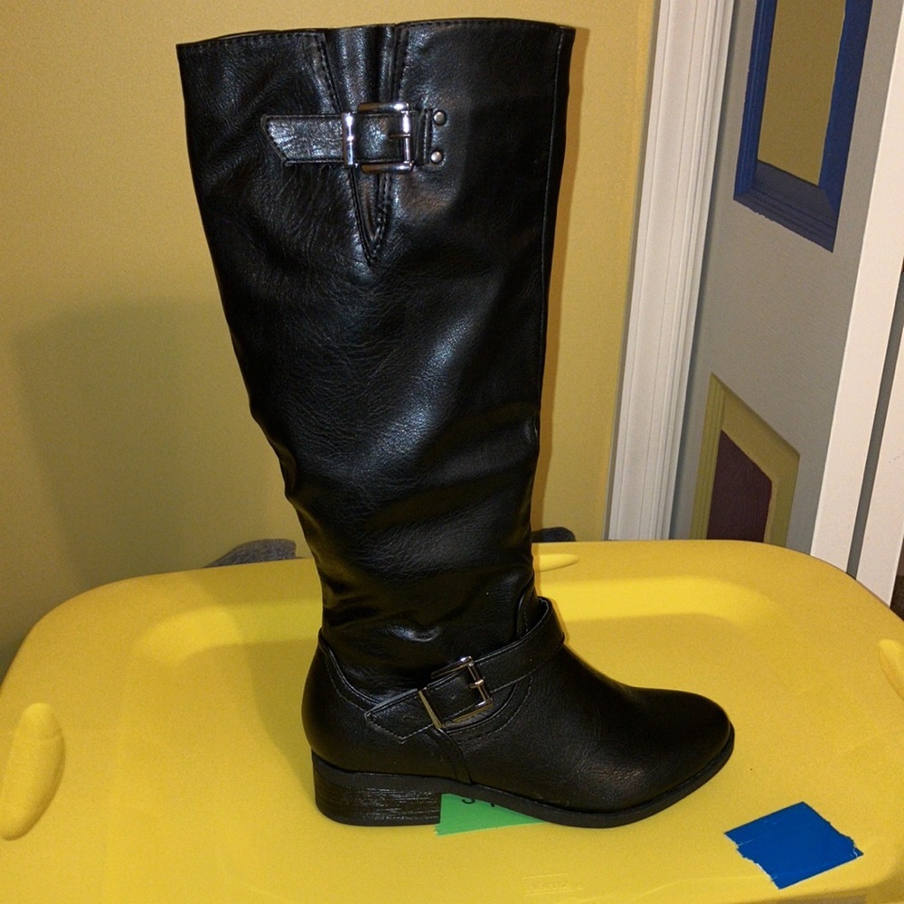 NWT Croft & Barrow Women's Riding Boots, Size 6